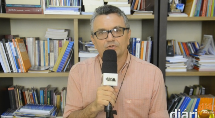 Em Sousa, professor se posiciona sobre desmembramento da ... - Diário do Sertão (liberação de imprensa) (Blogue)