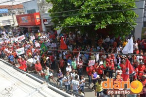 Ato parou em frente à rádio Difusora