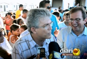 Ricardo Coutinho diz que falta dialogo por parte de André Gadelha com Estado