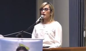 Médica do HUJB detona imprensa durante sessão