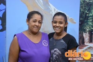 Solange e a sua mãe, dona Elisângela