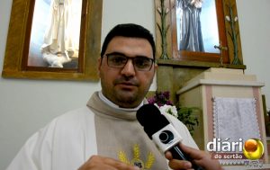 Padre Janilson Rolim celebrou a missa