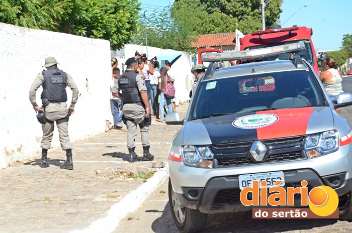 Menor foi esfaqueado por colega dentro de escola em Sousa (foto: DS)