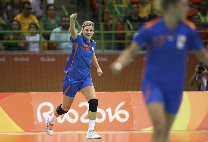 Angela Malestein comemora gol em jogo que eliminou o Brasil da Olimpíada (Foto: Reuters)