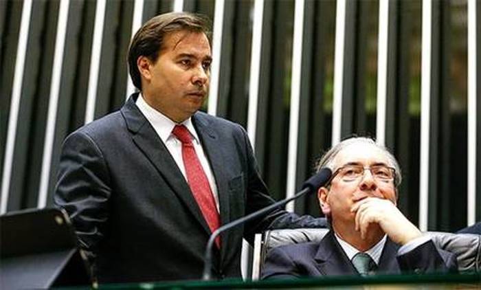 Cunha sai de cena; Rodrigo Maia assume a presidência da Câmara após eleição tumultuada Foto: Divulgação 
