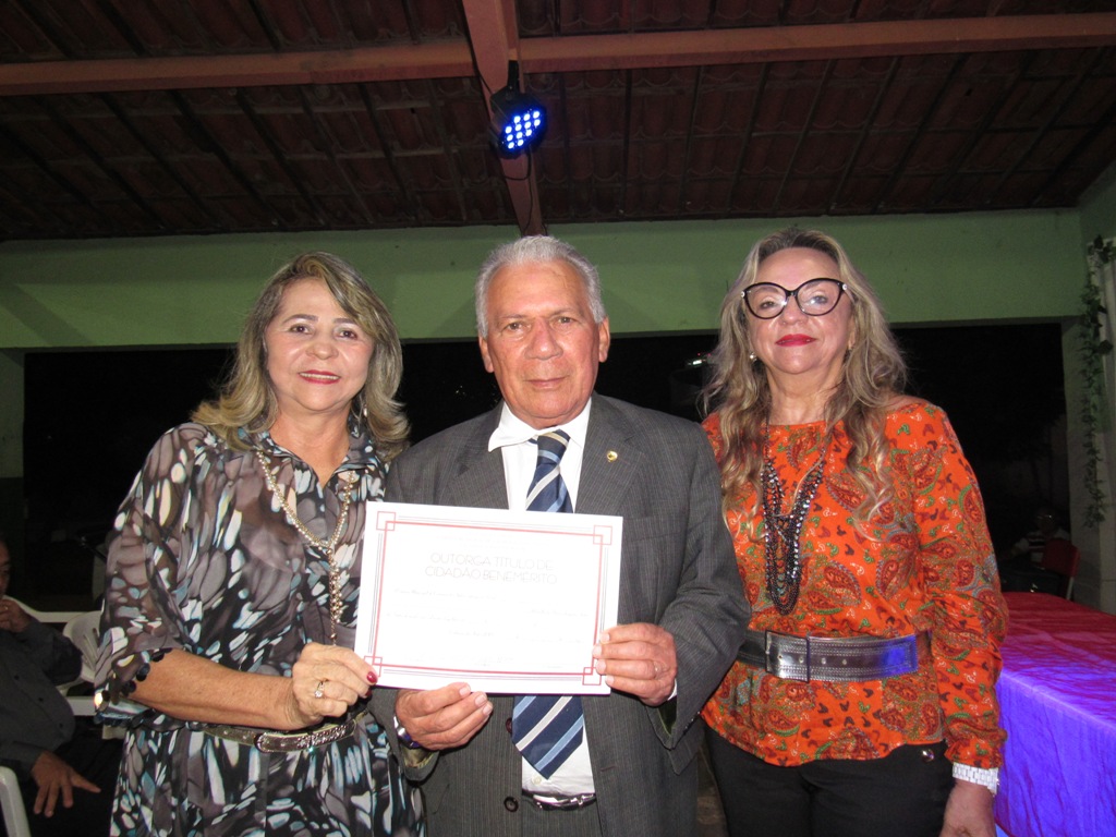 Prefeito eleito de Cajazeiras, José Aldemir, foi um dos homenageados