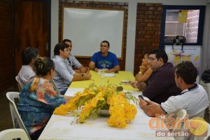 Vice-prefeitos reunidos na AMASP