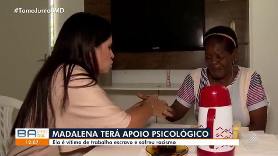 VÍDEO: Mulher negra resgatada de trabalho escravo chora ao tocar na mão da  repórter: Fico com receio - Diário do Sertão