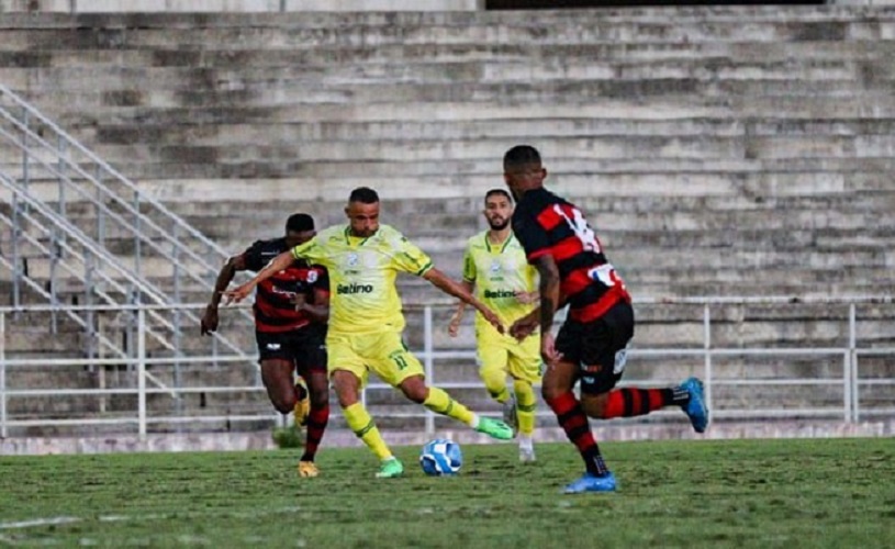 Nacional de Patos vence o Globo FC por 2 a 1, e entra no G4 do